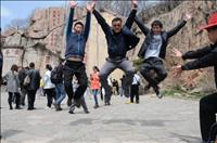 2013年4月28日登泰山活動(dòng)